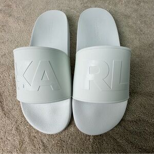 KARL LAGERFELD PARIS Pool Slides Men’s 11 Women’s 12.5 White NEW Unisex